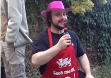 Appeal to repatriate astrophysicist ‘Chicken King’